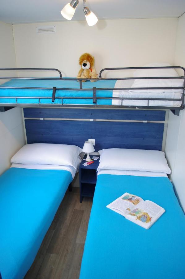 Happy Camp Mobile Homes In Camping Village Rosapineta Rosolina Mare Bagian luar foto