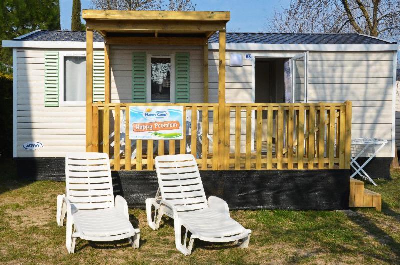 Happy Camp Mobile Homes In Camping Village Rosapineta Rosolina Mare Bagian luar foto